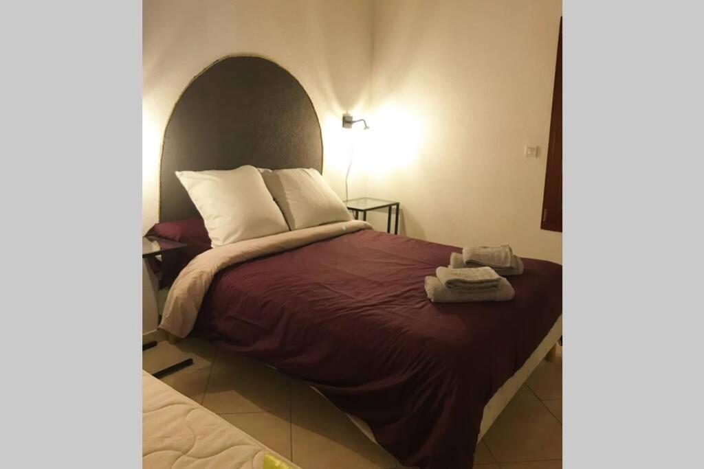 Maison Entiere Au Pied Du Plateau Du Retord 2 Chambres Sdb - Vouvray Ochiaz Εξωτερικό φωτογραφία